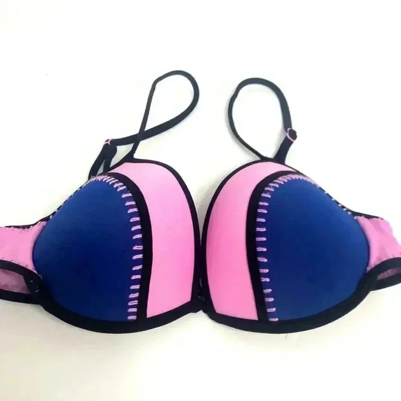 Victoria's Secret the Fabulous Push Up Bikini Top - Picture 3 of 13